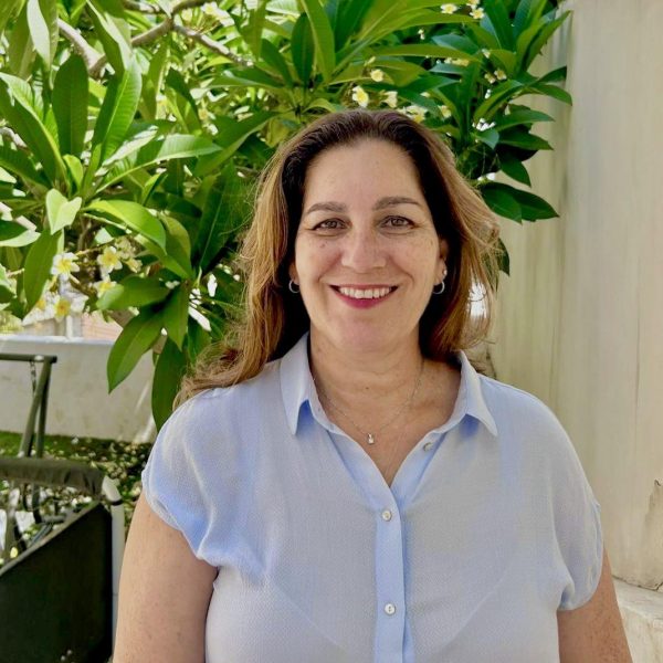 Read more about the article מירב שקד, מנהלת חדשה לבית הספר אוסישקין בכפר סבא