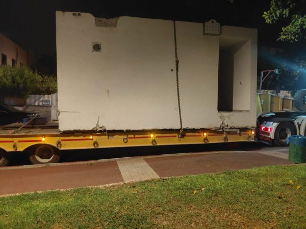 Read more about the article המיגונית הראשונה בכפר סבא הוקמה הלילה בשכונת משה"ב – הדיירים מתנגדים