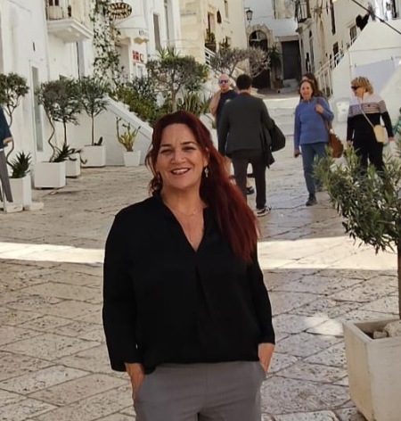 Read more about the article מיכל פלשנברג-חיות נבחרה לנהל ולהנהיג את תיכון ויצו הדסים בכפר הנוער ויצו הדסים