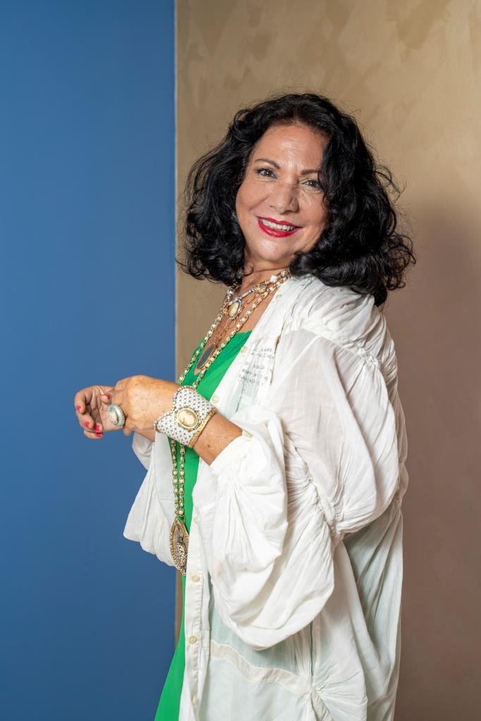 Read more about the article חדרי הפלאות ביצירה של האמנית הרב תחומית מיקה דרימר