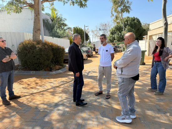 Read more about the article הסתיימו עבודות שדרוג ופיתוח ברחוב שמעיה הנביא במזרח העיר, כחלק מתוכנית רב שנתית